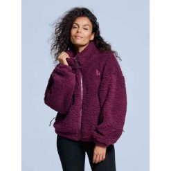 Kurtka Fluffy - Damska - Cztery pory roku - Miś - Bordowa. Czerwone kurtki narciarskie POEDERBAAS, na zimę, xs, bez wzorów, z poliesteru, bez kaptura, narciarskie. Za 264.52 zł.