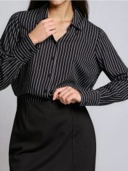 Koszula z wiskozy w paski - czarny. Czarne koszule Sinsay, l, bez wzorów, z wiskozy, bez kołnierzyka, bez ramiączek. Za 29.99 zł.