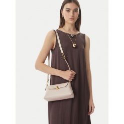 Torebka Furla. Brązowe torebki klasyczne Furla, bez wzorów, klasyczne, bez dodatków. Za 959.99 zł.