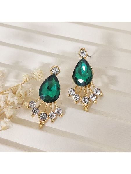 Nakkash Pozłacane kolczyki-wkrętki z cyrkoniami rozmiar: onesize. Zielone kolczyki Nakkash, z cyrkonią, pozłacane. Za 61.31 zł.