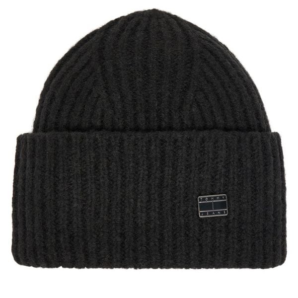 Czapka Tommy Hilfiger. Czarne czapki zimowe Tommy Hilfiger, bez wzorów. Za 129.99 zł.