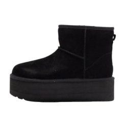 Buty do chodzenia dla dorosłych UGG Boot Classic Mini Platform Black. Czarne buty treningowe UGG, bez wzorów, bez zapięcia, trekkingowe. Za 850.85 zł.