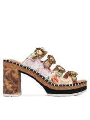 Laura Vita Klapki Naomio 10 Beżowy. Brązowe klapki LAURA VITA, bez wzorów, ze skóry, bez obcasa, bez zapięcia. Za 439.99 zł.