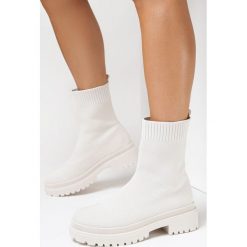 Beżowe Botki z Elastyczną Cholewką Iolaea. Brązowe botki Born2be, bez wzorów, z materiału, eleganckie, przed kostkę, bez obcasa, na płaskiej podeszwie, bez zapięcia. Za 149.99 zł.