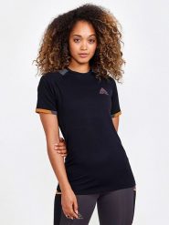 Craft Koszulka "Pro Trail Fuseknit" w kolorze czarnym do biegania rozmiar: L. Czarne t-shirty sportowe Craft, l, bez wzorów, bez ramiączek, do biegania. Za 110.04 zł.