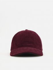 Sztruksowa czapka z daszkiem - ciemnofioletowy. Fioletowe czapki z daszkiem Reserved, bez wzorów, ze sztruksu. Za 59.99 zł.