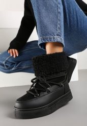 Czarne Śniegowce na Grubej Podeszwie ze Sznurowaniem i Futerkiem Izantea. Czarne śniegowce Born2be, bez wzorów, z futra, bez zapięcia. Za 94.99 zł.