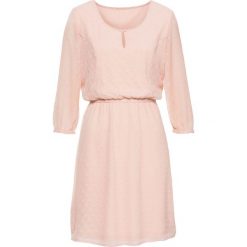 Sukienka w strukturalny wzór bonprix stary jasnoróżowy. Sukienki marki Marie Zélie. Za 109.99 zł.
