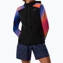 Kurtka do biegania damska Mizuno Active Alpha Hodded. Czarne kurtki do biegania Mizuno, s, bez wzorów, z materiału, bez kaptura, do biegania. Za 229.99 zł.