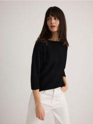 Bluzka z wiskozą - czarny. Czarne bluzki Reserved, l, bez wzorów, z dzianiny, bez kołnierzyka, bez ramiączek. Za 79.99 zł.