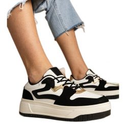 Czarne sneakersy trampki damskie sportowe. Czarne trampki bez wzorów, z syntetyku, eleganckie, przed kostkę, bez zapięcia. Za 94.52 zł.