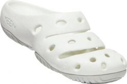 Klapki damskie Keen Yogui Star White/Vapor White. Białe klapki 909, bez wzorów, z gumy, retro, bez obcasa, bez zapięcia. Za 246.99 zł.