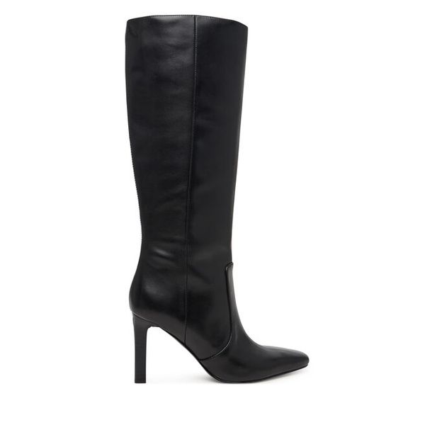 Kozaki Guess. Czarne kozaki Guess, z aplikacjami, bez obcasa, na słupku, bez zapięcia. Za 1,059.00 zł.