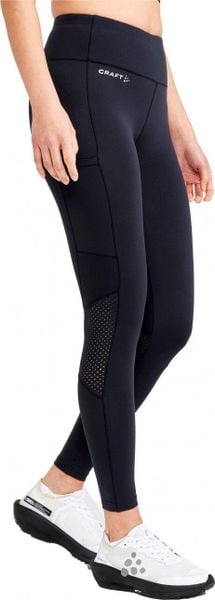 Legginsy damskie Craft adv essence. Czarne legginsy Craft, bez wzorów, z dżerseju, krótkie. Za 354.25 zł.