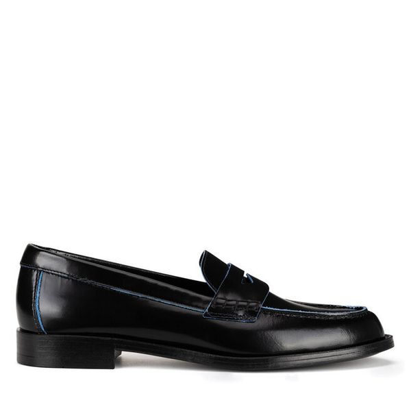 Mokasyny GINO ROSSI. Czarne mokasyny Gino Rossi, bez wzorów. Za 209.99 zł.