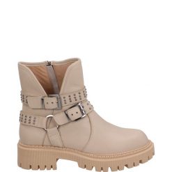 BOTKI DAMSKIE 21756 BEIGE. Brązowe botki Venezia, bez wzorów, ze skóry, bez obcasa, bez zapięcia. Za 249.00 zł.