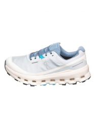 ON RUNNING Buty "Cloudvista 2" w kolorze biało-błękitnym do biegania rozmiar: 36,5. Białe buty treningowe On Running, bez wzorów, z materiału, bez zapięcia, do biegania. Za 612.06 zł.