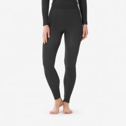Legginsy termoaktywne narciarskie damskie Wedze BL 500 seamless. Czarne bielizna termoaktywna damska WED'ZE, bez wzorów, z elastanu, bez ramiączek, narciarskie. Za 69.99 zł.