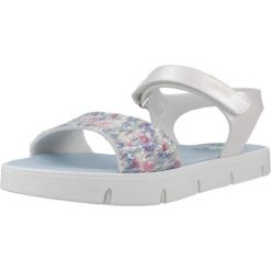 Sandały PABLOSKY 447707P Biały. Białe sandały Pablosky, bez wzorów, z syntetyku, sportowe, bez obcasa, bez zapięcia. Za 204.99 zł.