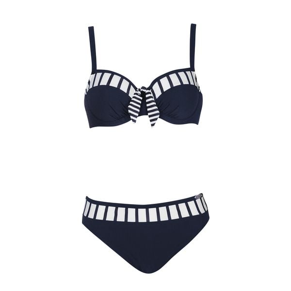 Bikini Basic. Białe bikini SUNFLAIR, bez wzorów, z elastanu, klasyczne. Za 524.00 zł.