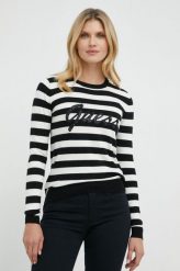 Guess sweter damski kolor biały lekki. Białe swetry Guess, m, z aplikacjami, bez ramiączek. W wyprzedaży za 339.99 zł.