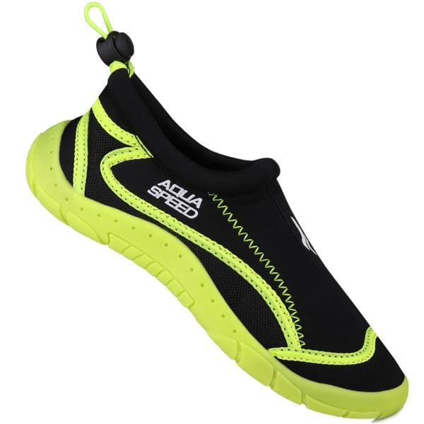 Buty damskie sportowe do wody jeżowce AQUA SHOE. Czarne buty treningowe Aqua-Speed, bez wzorów, z materiału, bez zapięcia, do pływania. Za 37.00 zł.