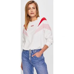 Levi's - Bluza. Białe bluzy Levi's, l, bez wzorów, z bawełny, bez kaptura. Za 279.90 zł.