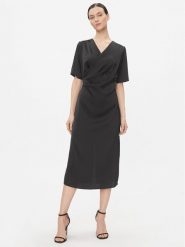 Bruuns Bazaar Sukienka codzienna Nemi BBW3622 Czarny Regular Fit. Czarne sukienki Bruuns Bazaar, na co dzień, bez wzorów, z syntetyku, bez kołnierzyka, bez ramiączek, proste. Za 229.99 zł.