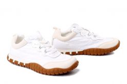 ARTIKER RELAKS 58C1284 biały, półbuty damskie. Białe półbuty wsuwane Artiker Relaks, bez wzorów, bez obcasa. Za 148.67 zł.