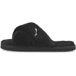 Klapki Puma Fluff X Strap, Kobiety. Białe klapki Puma, bez wzorów, sportowe, bez obcasa, bez zapięcia. Za 190.00 zł.