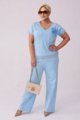 Błękitny komplet dresowy Róża - bluzka + długie spodnie PLUS SIZE XXL LATO. Niebieskie bluzki Moda Size Plus Iwanek, l, bez wzorów, z bawełny, bez kołnierzyka, plus size, bez ramiączek. Za 289.90 zł.