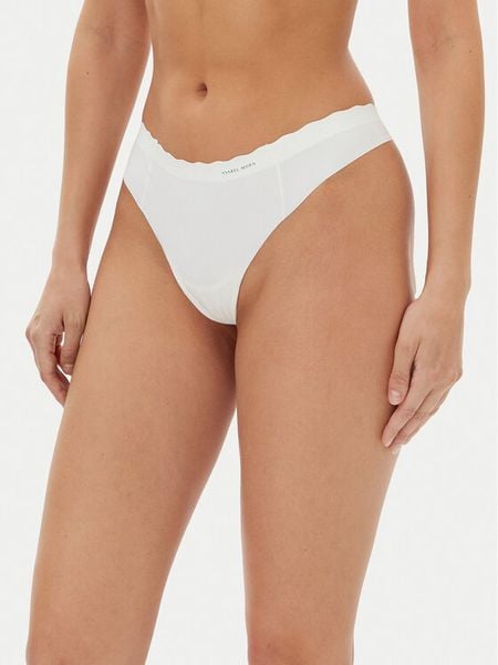 Ysabel Mora Stringi 19338 Biały. Białe stringi ysabel mora, bez wzorów, z nylonu. Za 29.99 zł.