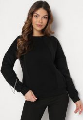 Czarna Bluza z Ozdobnym Łańcuszkiem Letonia. Czarne bluzy Born2be, z aplikacjami, z bawełny, bez kaptura. W wyprzedaży za 84.99 zł.