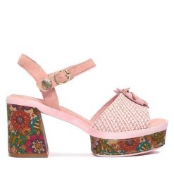 Sandały Laura Vita. Czerwone sandały LAURA VITA, bez wzorów, bez obcasa, na słupku, bez zapięcia. Za 399.99 zł.