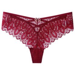 Figi koronkowe z kokardką na specjalne okazje Wita. Czerwone figi Intica, w ażurowe wzory, z koronki. Za 59.00 zł.