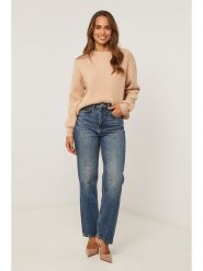 Soft Cashmere Sweter w kolorze beżowym rozmiar: 38/40. Brązowe swetry Soft Cashmere, bez wzorów, prążkowane, klasyczne, bez ramiączek. Za 143.99 zł.