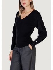 Morgan Sweter 242-MPANDA Czarny Regular Fit. Czarne swetry Morgan, xs, bez wzorów, z syntetyku, bez ramiączek. Za 219.99 zł.
