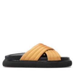 Klapki Inuovo. Brązowe klapki Inuovo, bez wzorów, bez obcasa, bez zapięcia. Za 249.99 zł.