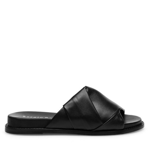 Klapki Sergio Bardi. Czarne klapki Sergio Bardi, bez wzorów, bez obcasa, bez zapięcia. Za 249.99 zł.