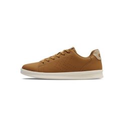 Trenerzy Hummel Court Line SN. Brązowe buty sportowe lifestyle Hummel, bez wzorów, sportowe, bez zapięcia. Za 220.00 zł.
