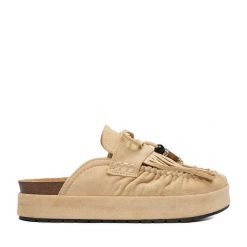 Klapki DeeZee. Brązowe klapki DeeZee, bez wzorów, bez obcasa, bez zapięcia. Za 129.99 zł.