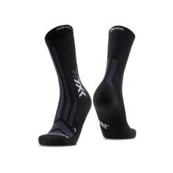 Skarpetki X-Socks Discover Crew. Czarne skarpetki X-Socks, bez wzorów. Za 165.00 zł.