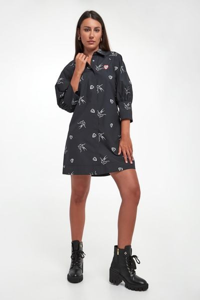 Sukienka koszulowa Semola PINKO. Sukienki Pinko, bez wzorów, bez kołnierzyka, bez ramiączek, koszulowe. Za 1,169.00 zł.