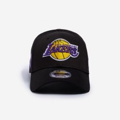 Czapka z daszkiem do koszykówki NBA New Era Los Angeles Lakers. Czapki z daszkiem New Era, z aplikacjami, z bawełny, eleganckie. Za 79.99 zł.