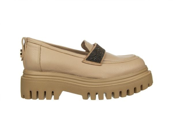 Półbuty Bayla-159 4881 001-P Beż Lico 159167, Skóra naturalna - 36. Brązowe półbuty wsuwane Bayla, bez wzorów, ze skóry, bez obcasa. W wyprzedaży za 314.10 zł.