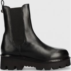 Twinset sztyblety skórzane Chelsea damskie kolor czarny na platformie. Czarne botki Twinset, bez wzorów, z okrągłym noskiem, bez obcasa, na platformie, bez zapięcia. W wyprzedaży za 699.99 zł.