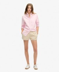 Superdry Szorty Sports Tech Racer slim z dzianiny interlock. Brązowe szorty sportowe Superdry, bez wzorów, z bawełny. Za 246.80 zł.