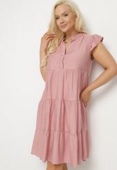 Ciemnoróżowa Sukienka o Rozkloszowanym Kroju z Dekoltem w Serek Meverina. Czerwone sukienki Born2be, na co dzień, uniwersalny, z aplikacjami, eleganckie, bez kołnierzyka, bez ramiączek, midi, proste. W wyprzedaży za 55.24 zł.