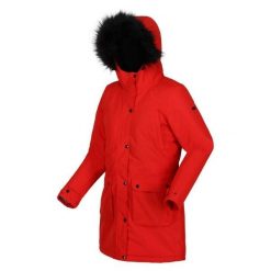 Parka dla kobiet Regatta Voltera Waterproof. Czerwone kurtki przeciwdeszczowe Regatta, na zimę, m, bez wzorów, z syntetyku, bez kaptura. Za 333.25 zł.