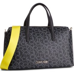 Torebka CALVIN KLEIN - Monogram Duffle K60K605017 910. Torebki klasyczne marki Calvin Klein. Za 649.00 zł.